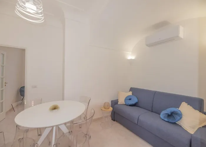 La Deliziosa אנה קאפרי